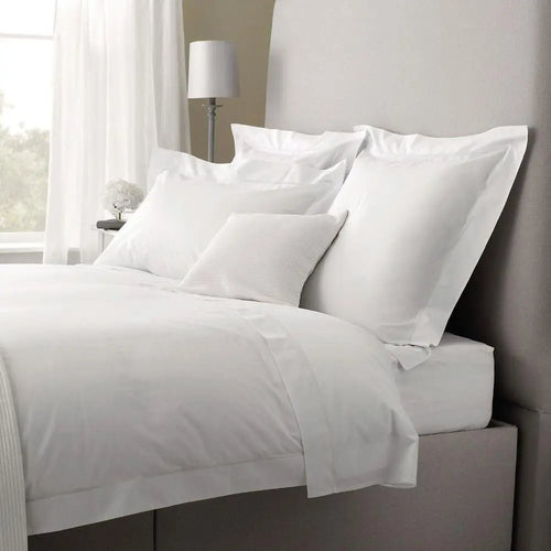 100% Egyptian Cotton 200 Thread Count Fitted Sheet – Soft, Durable, Wrinkle-Resistant Bedding